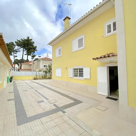 Semesterbostad B House Verdizela Corroios